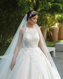 Robe De Mariée Princesse Dentelle Longue Traine 8 Robe De Mariée Princesse Dentelle Longue Traine -Princesse Magique Cosplay Boutique H6903f1ccff1347138446363b79c15260d 1