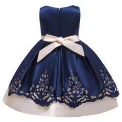 Robe De Princesse Bleu Et Blanc -Princesse Magique Cosplay Boutique H8755424f759040038f42556f989ea78fE 1