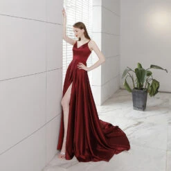 Robe De Bal Rouge Brillante -Princesse Magique Cosplay Boutique HTB17gF1lljTBKNjSZFDq6zVgVXap 1
