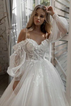 Robe De Mariée Bohème Princesse 8 Robe De Mariée Bohème Princesse -Princesse Magique Cosplay Boutique LORIE robe de mari e manches bouffantes en dentelle fleurs 3D paules d nud es Tulle 2 1