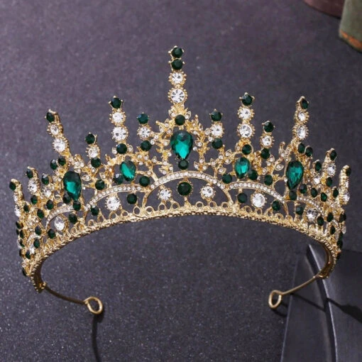 Couronne Cérémonie