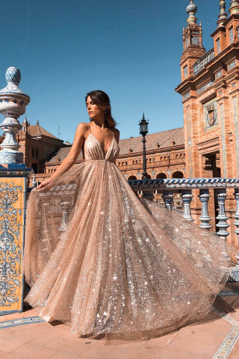 Princesse Magique Cosplay Boutique -Princesse Magique Cosplay Boutique robe bal de promo paillettes 768x1153 1