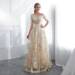 Robe De Bal Vintage