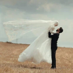 Robe De Mariée Princesse Pour Femme Voilée -Princesse Magique Cosplay Boutique robe mariee femme voilee