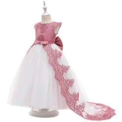 Robe De Princesse Avec Traine Pour Petite Fille 9 Robe De Princesse Avec Traine Pour Petite Fille -Princesse Magique Cosplay Boutique robe princesse traine petite fille